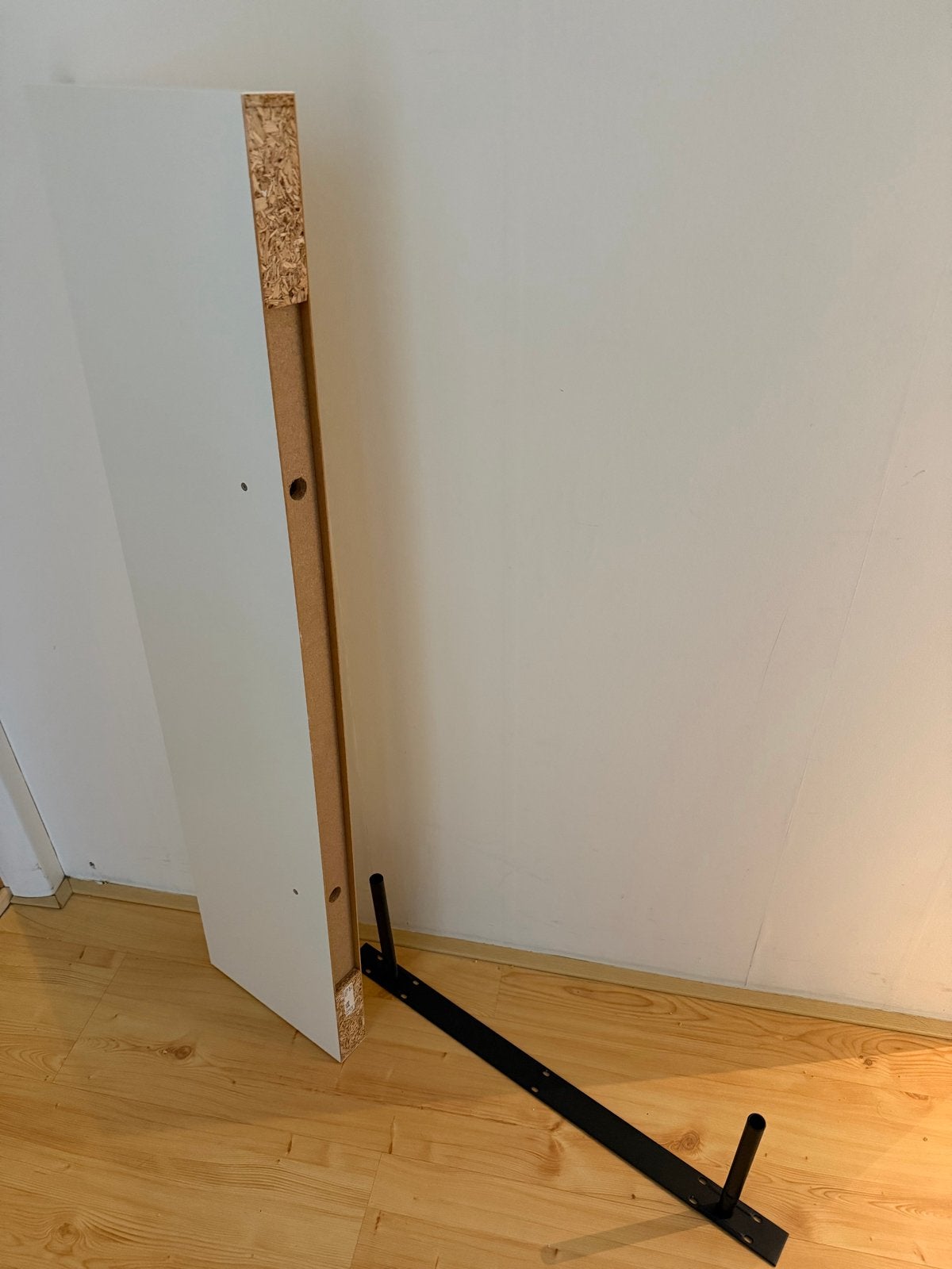 Witte zwevende wandplank met blinde bevestiging, Ophalen, Gebruikt