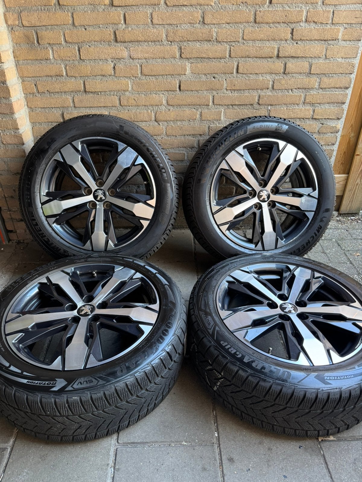 Peugeot 3008-5008 Los Angeles 18” Velgen, Ophalen, 18 inch, Banden en Velgen, Winterbanden