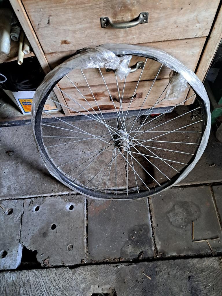 Gebruikt fietswielen Voor diverse fietstypes, Ophalen of Verzenden, Motor