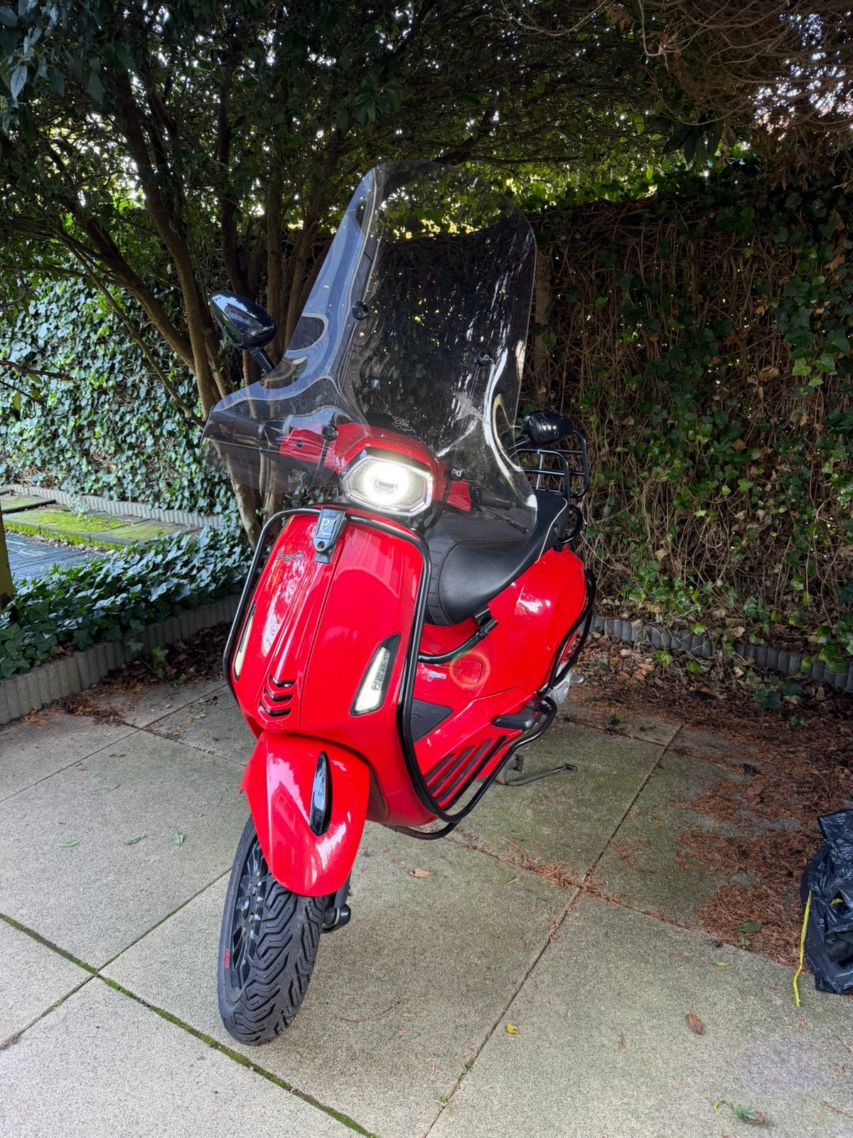 Vespa Sprint/Primavera 4t2v 2017 Rosso Dragon, Ophalen, Gebruikt, Overige modellen, Maximaal 45 km/u