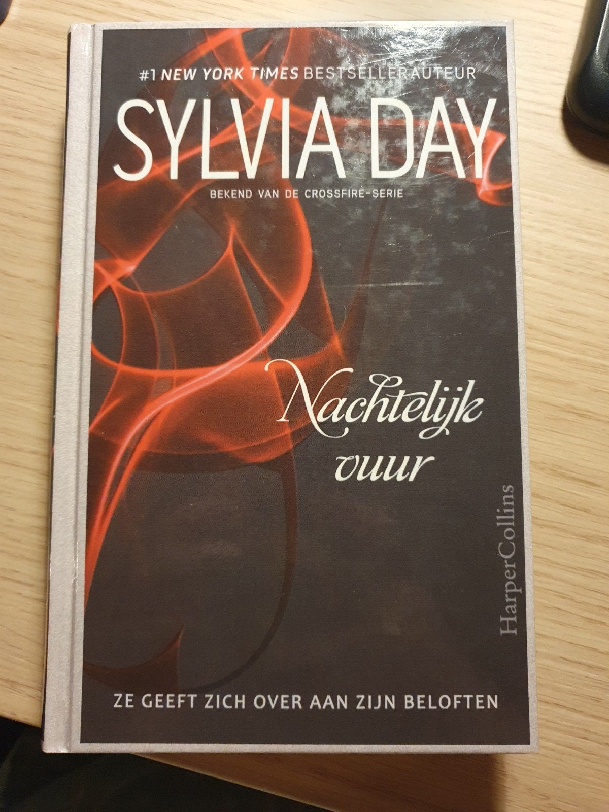 Nachtelijk vuur - Sylvia Day (HarperCollins), Boeken, Ophalen of Verzenden, Zo goed als nieuw, Sylvia Day, Nederland