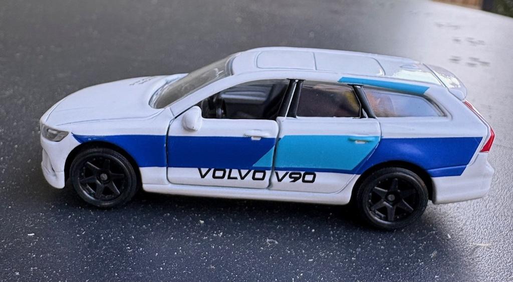 Majorette Volvo V90 RACING, Ophalen of Verzenden, Nieuw, Auto