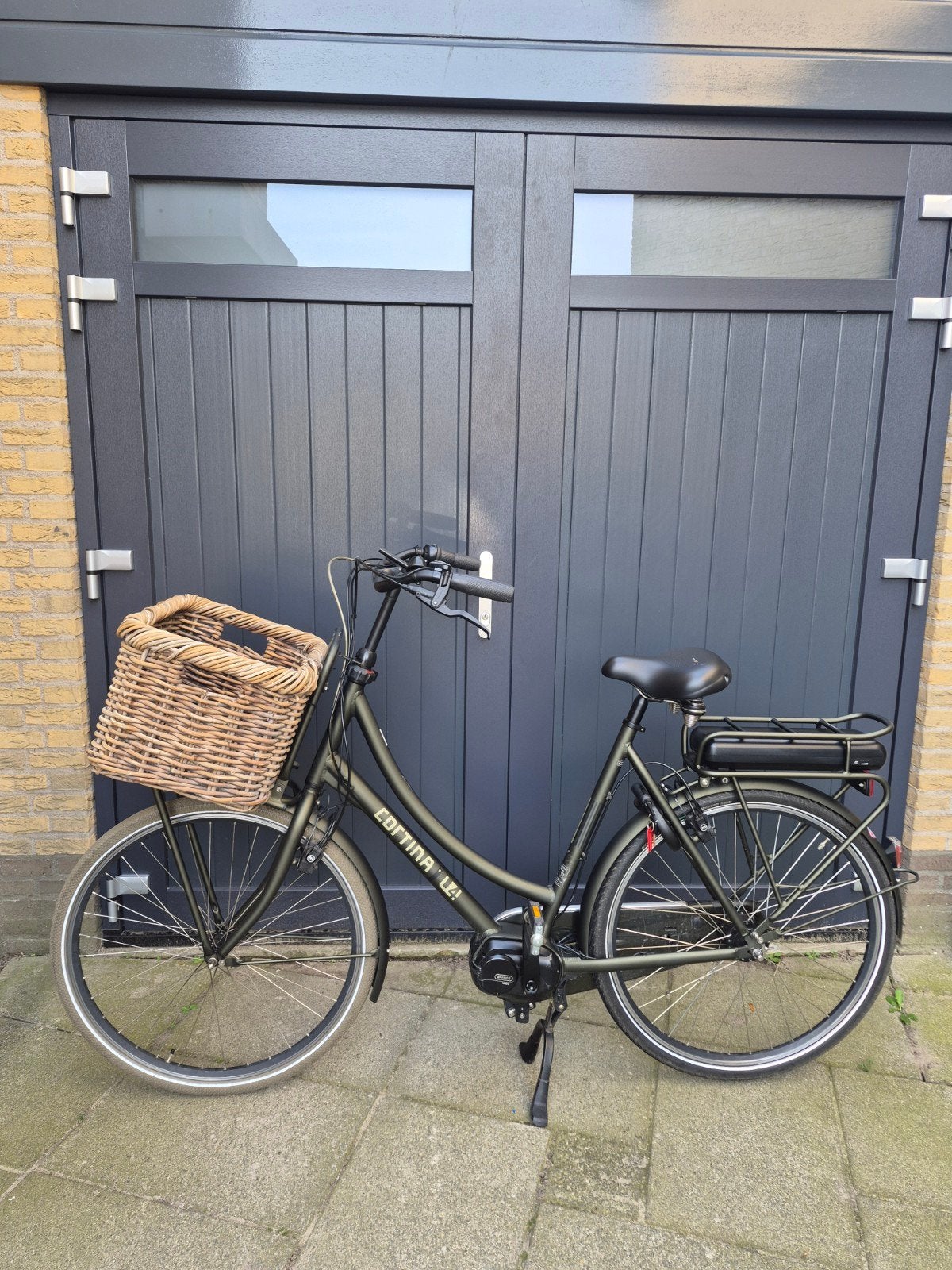 Cortina E-U4 Transportfiets 61 cm - Inclusief Mand, 59 cm of meer, Ophalen, Gebruikt, 50 km per accu of meer