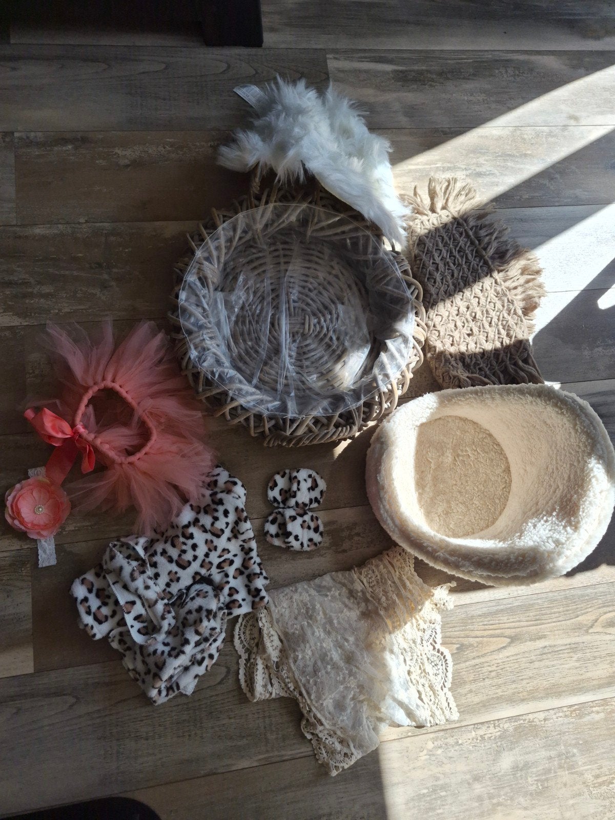 Newborn fotoshoot props set: mandjes, kleedjes, kleding, Ophalen of Verzenden, Zo goed als nieuw