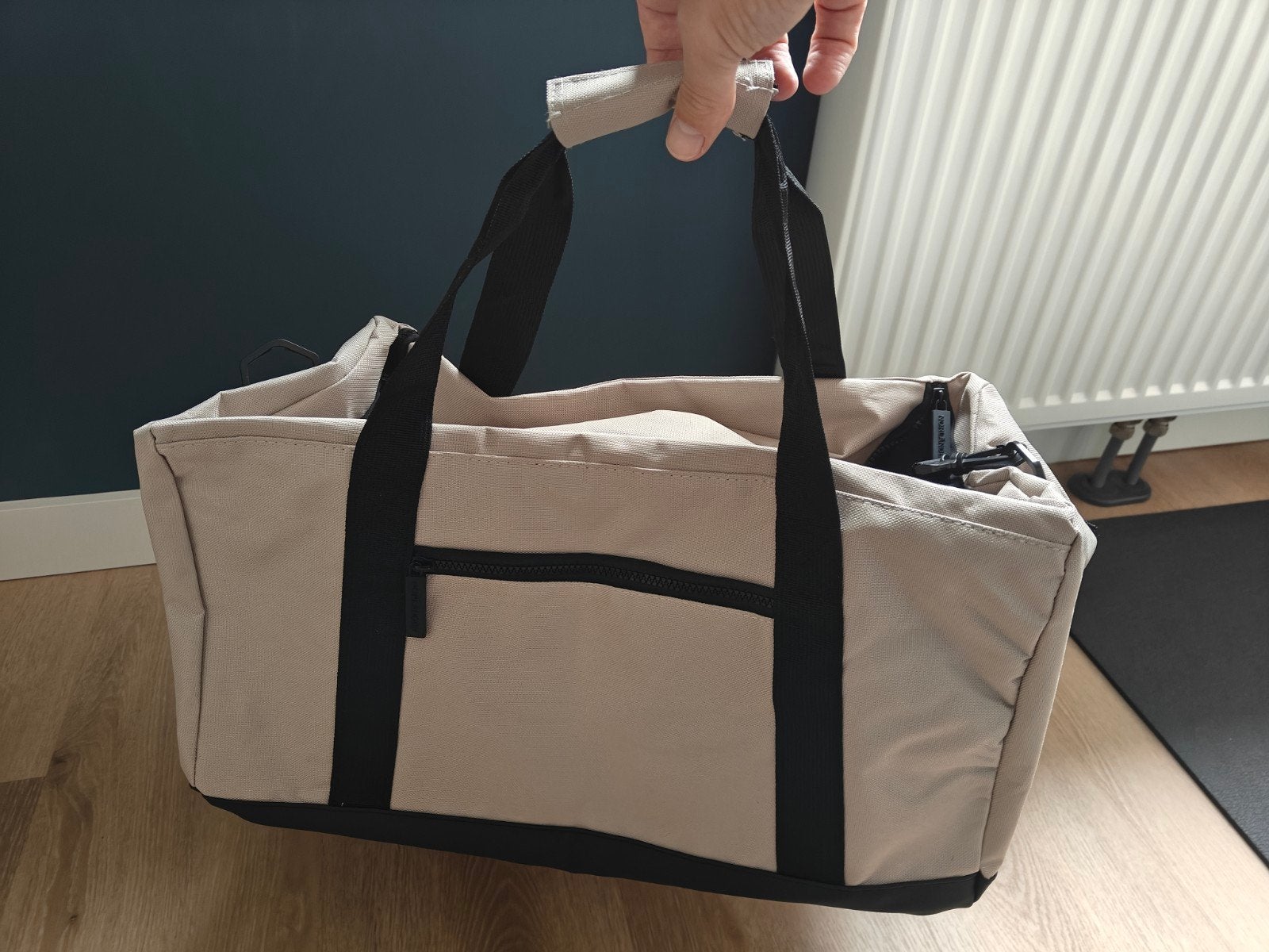 Nieuw handige opvouwbare sport / reistas - Beige, Ophalen, 40 tot 60 cm, Gebruikt, 20 tot 30 cm