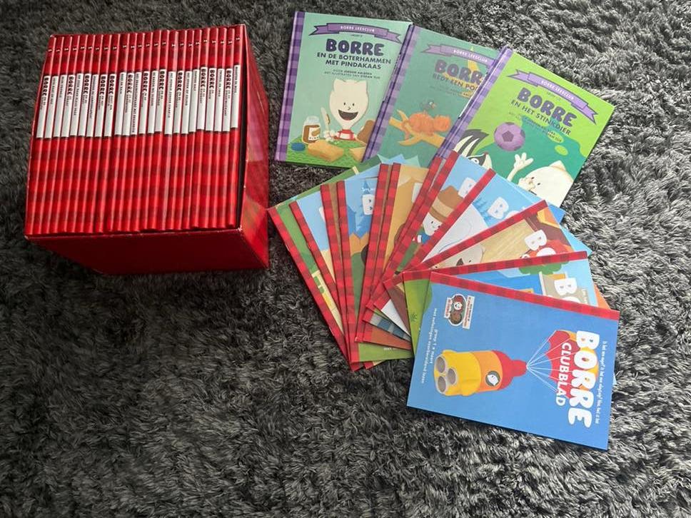 Borre Leesclub Boekjes en Clubblad, Ophalen, Zo goed als nieuw, 3 tot 4 jaar
