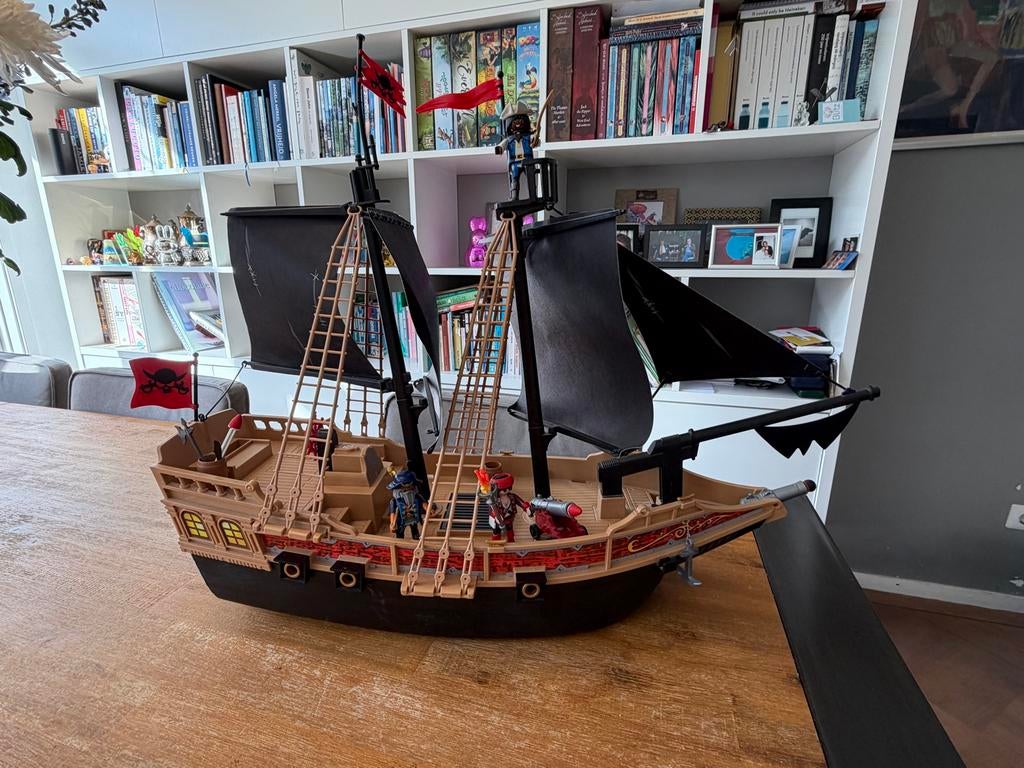 Playmobil Piratenschip met kanon en accessoires, Ophalen of Verzenden, Zo goed als nieuw, Complete set