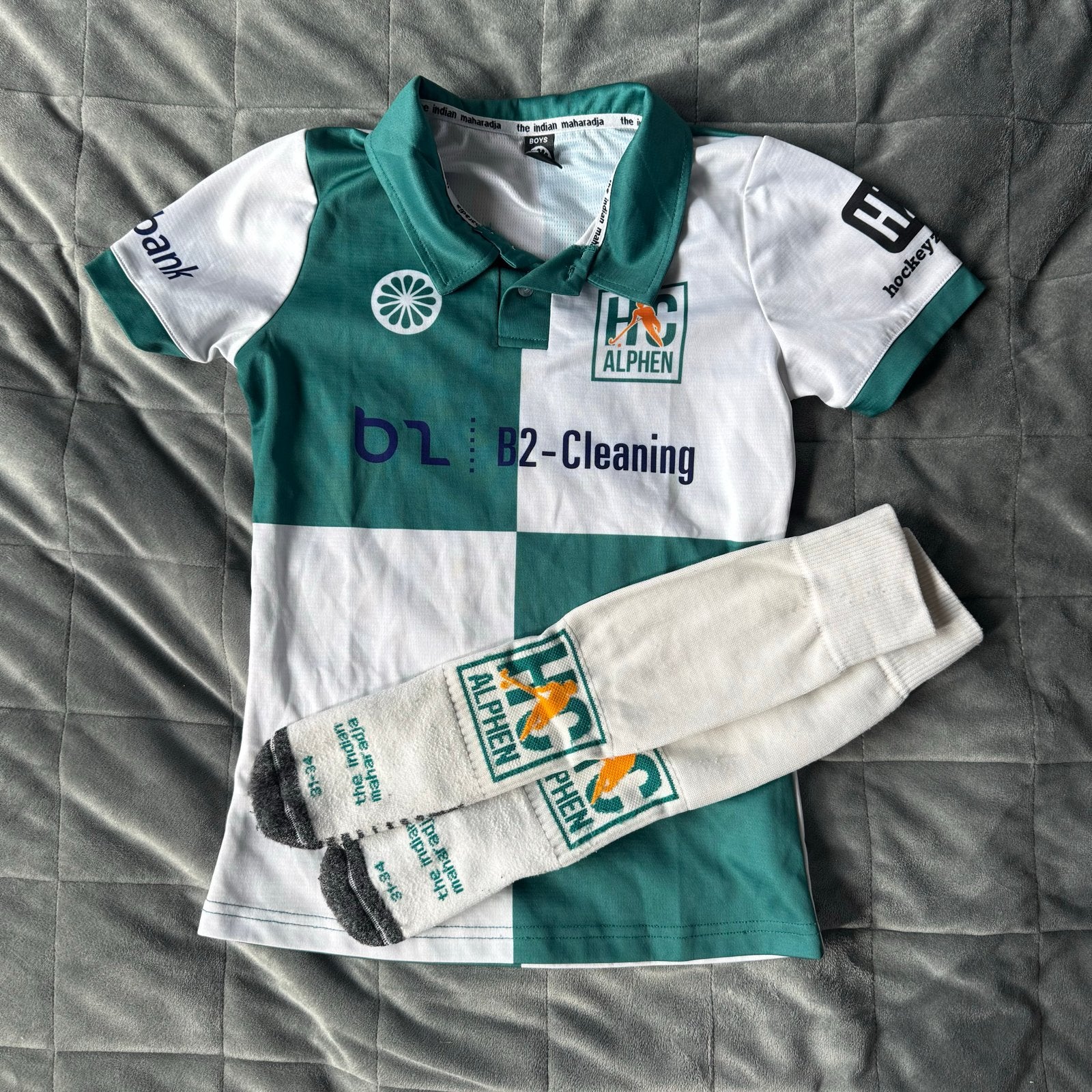 HCA Hockey shirt en sokken - Maat 128 (set 1 van 2), Ophalen of Verzenden, Gebruikt, Kleding