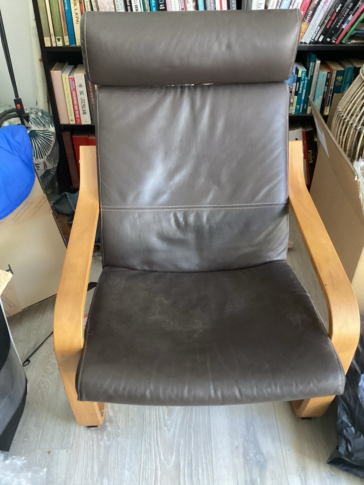 IKEA Poäng fauteuil - Bruin leer en zwart stof twee stoelen, Gebruikt, Twee, Bruin, Ophalen of Verzenden