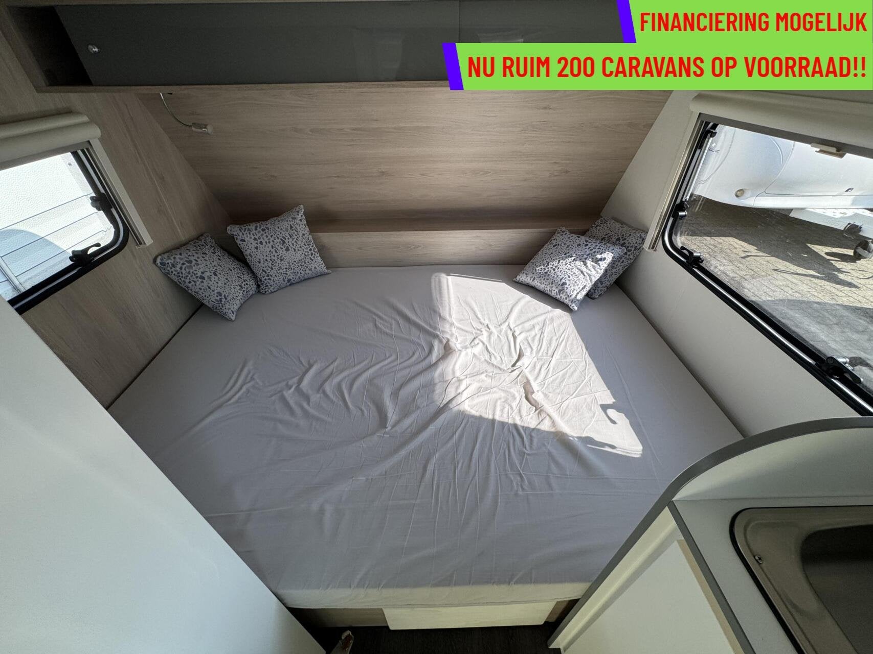 Trigano SILVER 390 Dwarsbed, Dinette, Trigano, Bedrijf, Treinzit, Tot en met 3