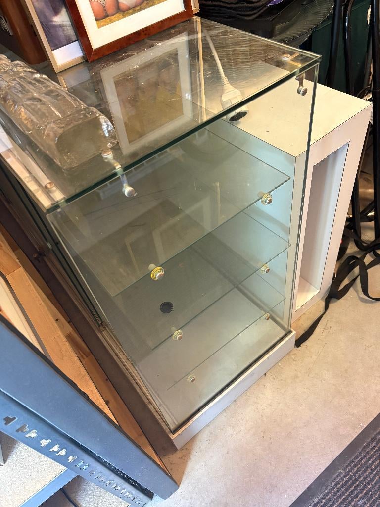 vitrinekast, Minder dan 100 cm, Modern, 25 tot 50 cm, Gebruikt