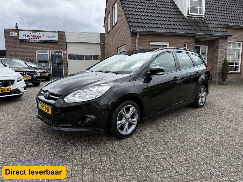 Ford FOCUS Wagon 1.0 EcoBoost Titanium Navigatie Cruisecontr, Auto's, Euro 5, Gebruikt, Zwart, Handgeschakeld