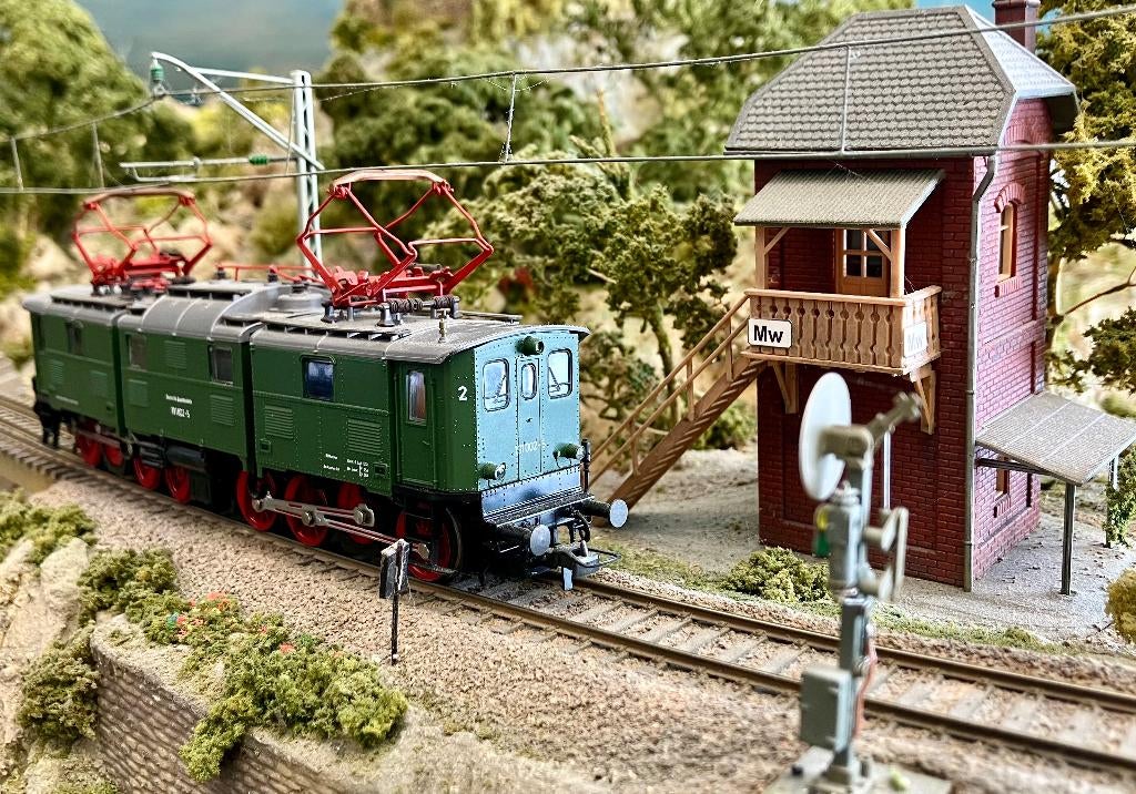ROCO Eloc BR 191 002-5 VITRINEMODEL, Nieuw, Ophalen of Verzenden, Roco, Analoog