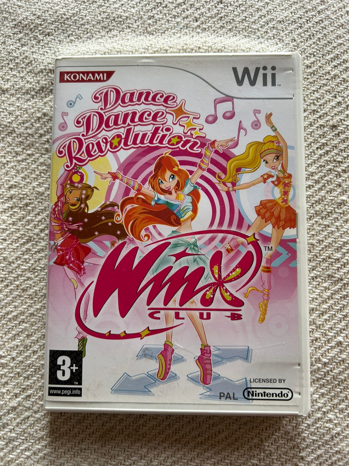 Dance Dance Revolution Winx Club Nintendo Wii, Muziek, Gebruikt, Ophalen of Verzenden, 3 spelers of meer