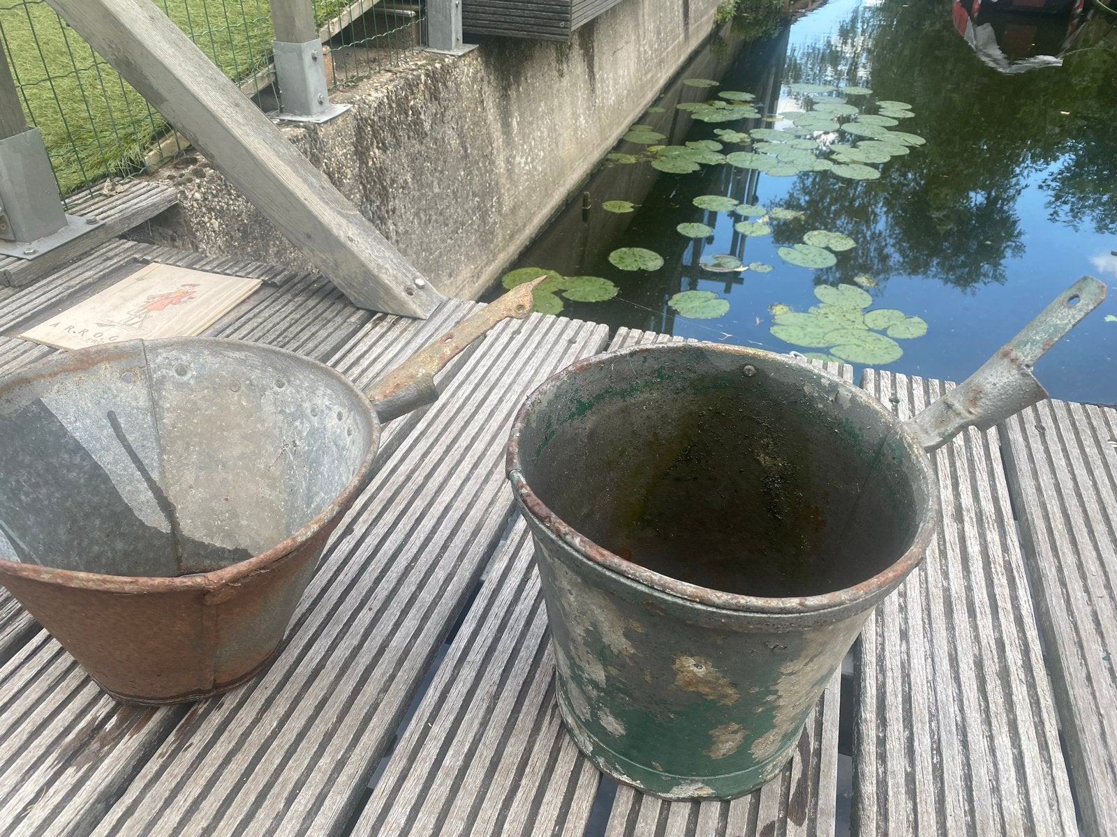 Oude Hoosemmers - Vintage Wateremmers, Ophalen