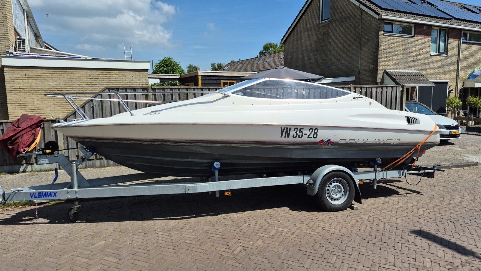 Bayliner Capri 4.3 Liter Speedboot met Trailer, Watersport en Boten, Speedboten, Gebruikt, Bayliner, Benzine, 200 pk of meer, Binnenboordmotor