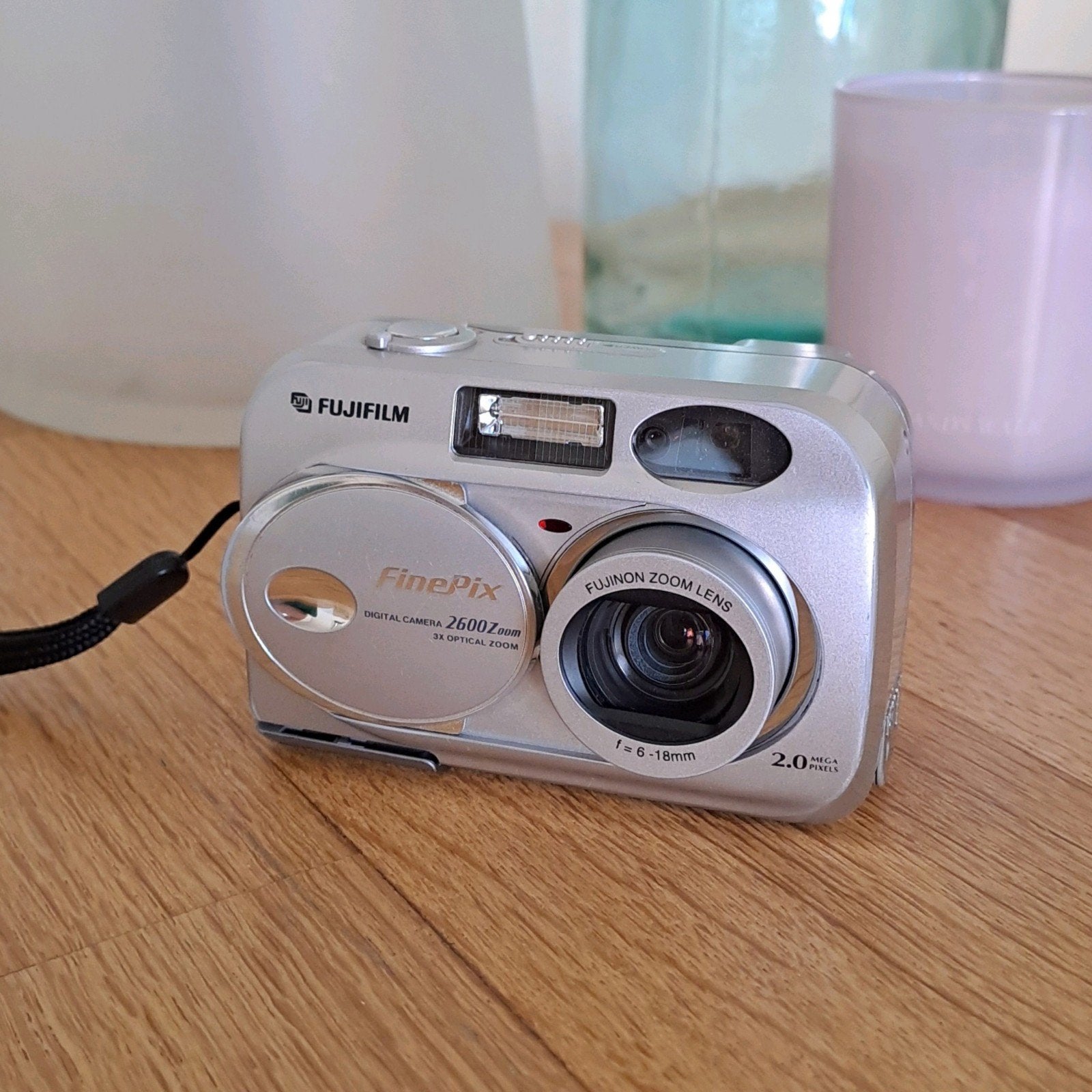 Fujifilm FinePix 2600 Zoom 3x Optical Zoom Digital Camera, Ophalen of Verzenden, Zo goed als nieuw, Compact, Fuji