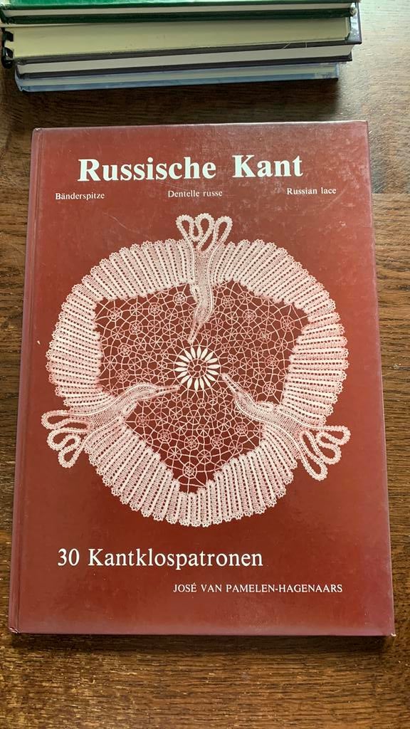 Kantklosboek russisch kant, Ophalen of Verzenden, Zo goed als nieuw