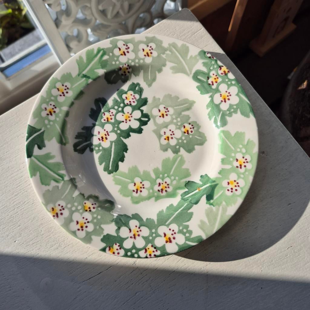 Emma Bridgewater plate bord 6.5 inch Green Hawthorn nieuw, Nieuw, Ophalen of Verzenden, Bord(en), Overige stijlen