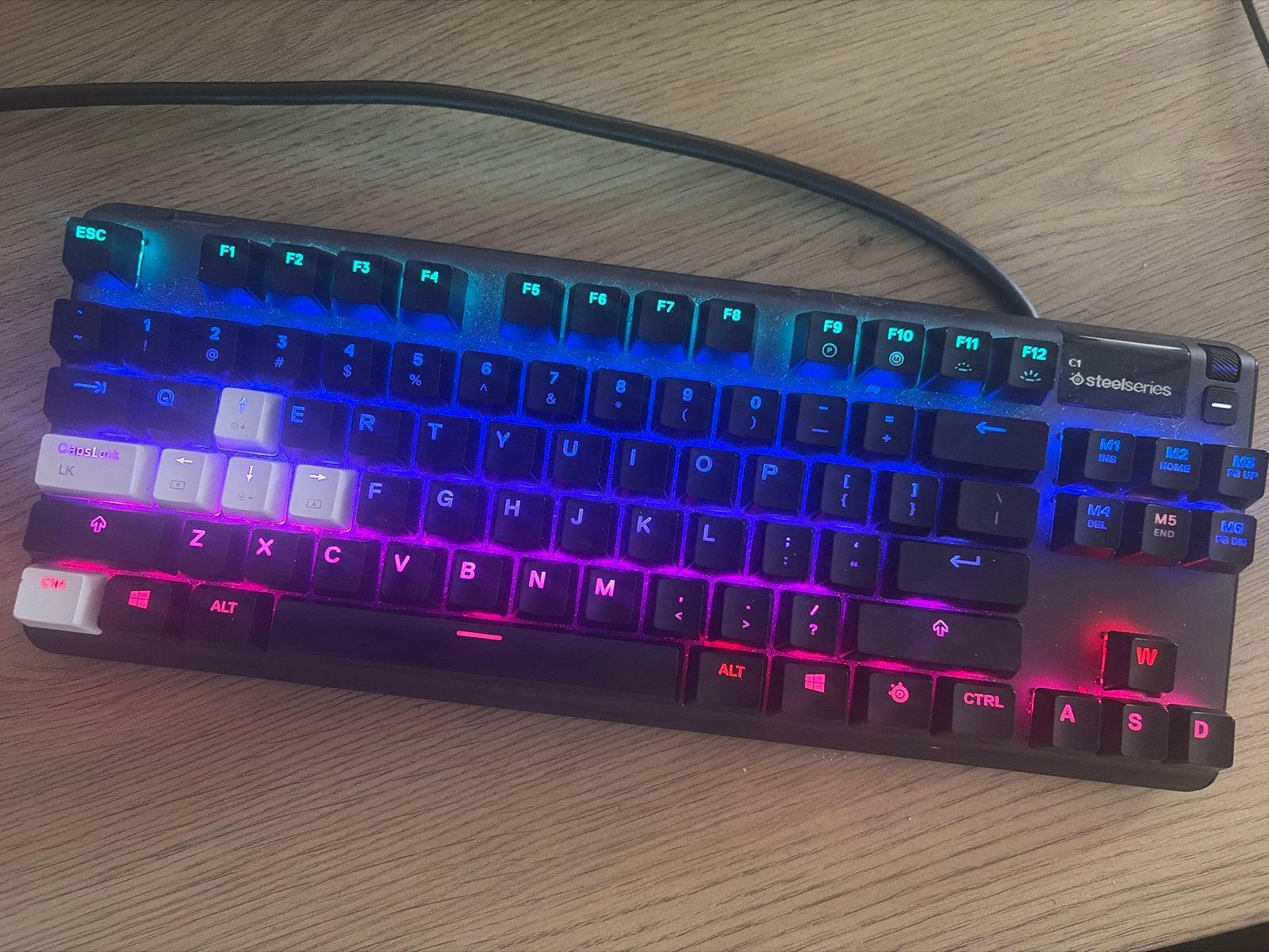 SteelSeries Apex 7 TKL Gaming Toetsenbord (Red Switch), Ophalen, Gaming toetsenbord, Zo goed als nieuw, Qwerty
