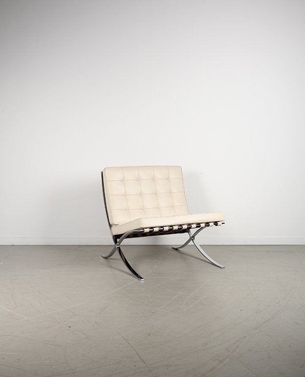 2x Knoll Barcelona Fauteuil Beige Leer - Chroom, Huis en Inrichting, Fauteuils, Niet ingevuld, Niet ingevuld, 75 tot 100 cm, Ophalen of Verzenden