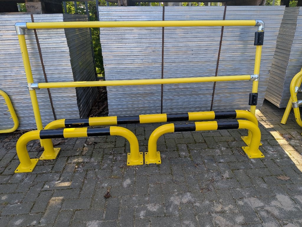 aanrijbeveiliging aanrijbeschermer beveiligingspoort, Doe-het-zelf en Verbouw, Ophalen, Zo goed als nieuw