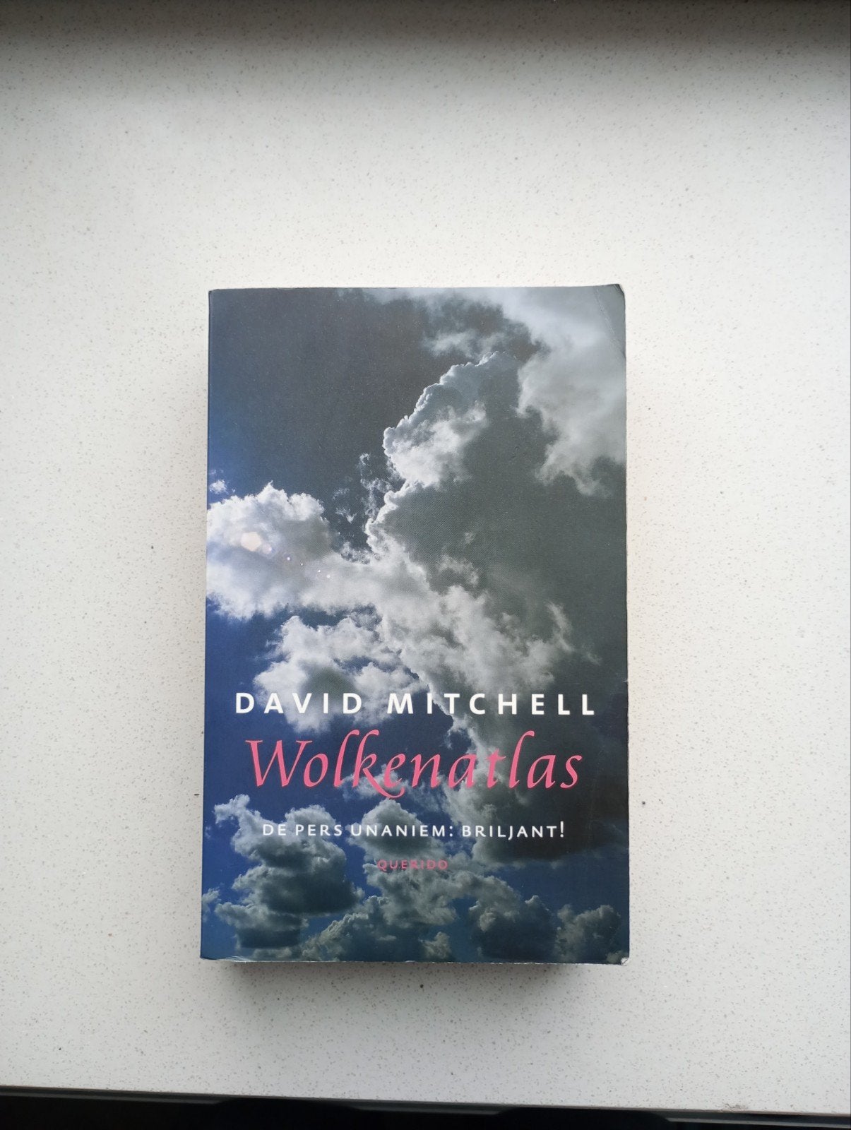 Wolkenatlas - David Mitchell, Ophalen of Verzenden, Gelezen