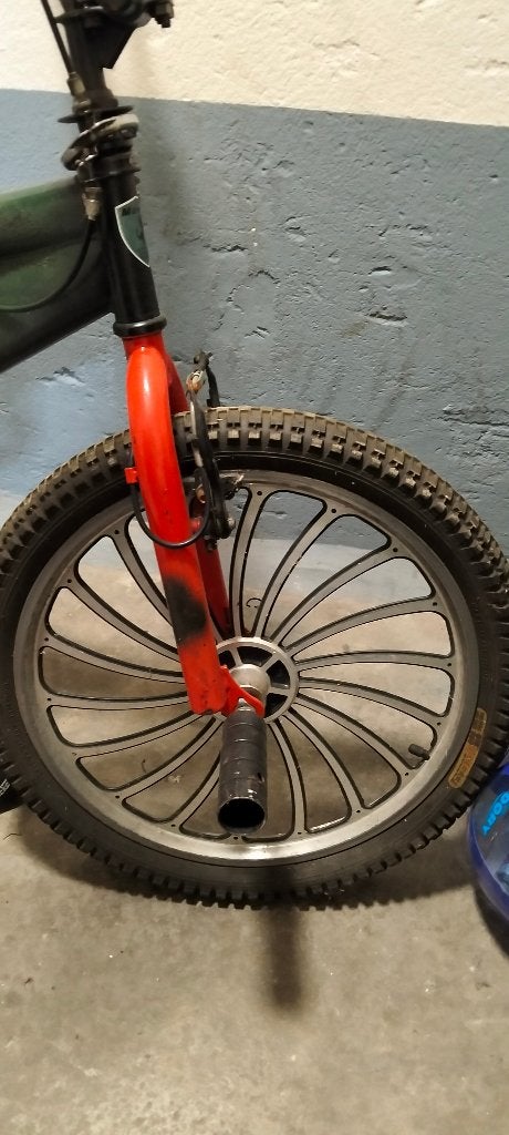 Crossfiets met voetsteunen en coole velgen, Fietsen en Brommers, Ophalen, Terugtraprem, Aluminium, Voetsteunen