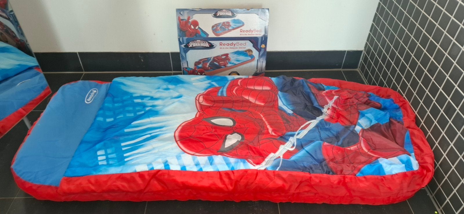 Spiderman ReadyBed - All-in-One Saapzak marvel, Ophalen of Verzenden, Zo goed als nieuw