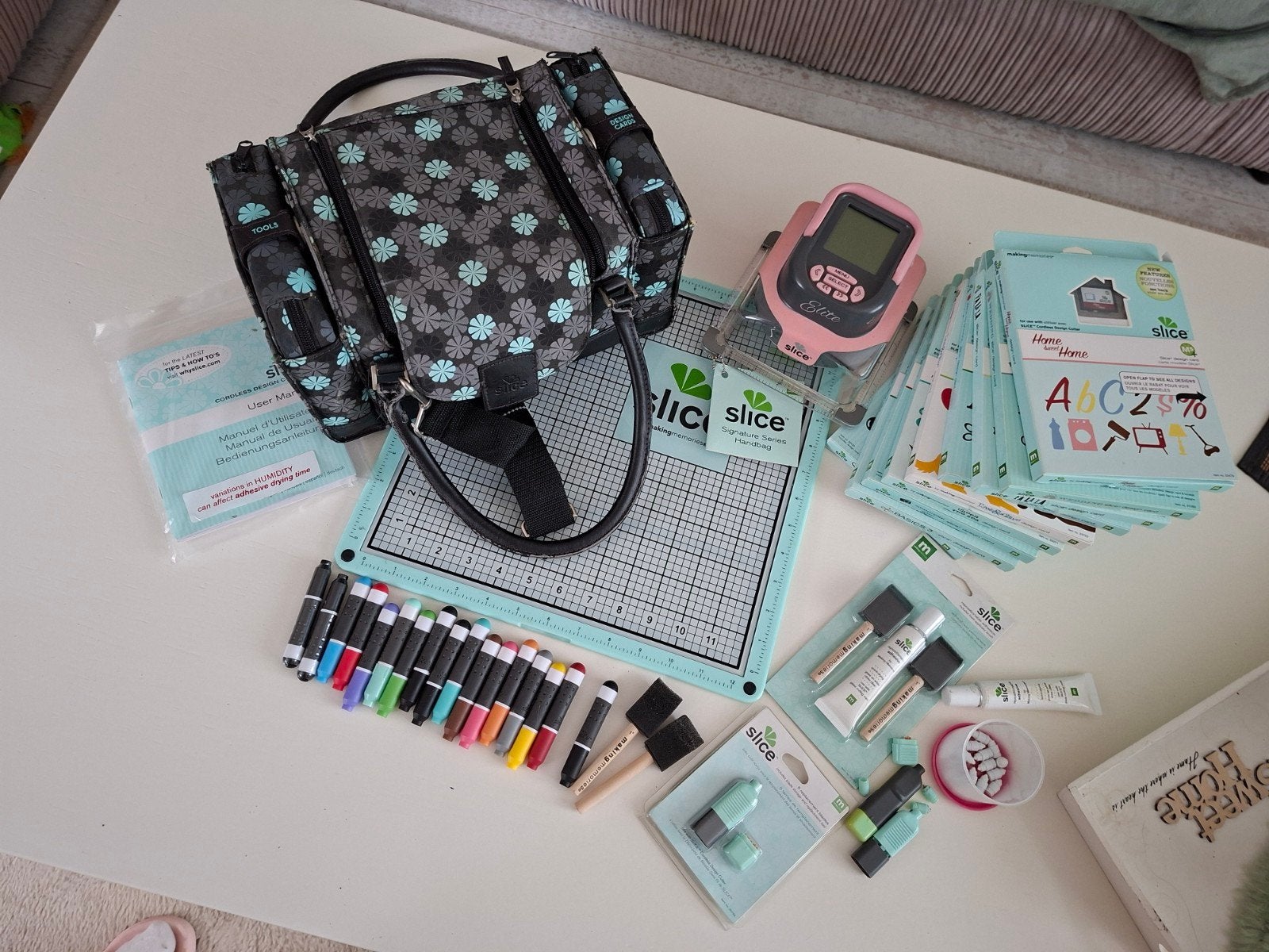 Complete Slice Crafting Set: Machine, Kaarten, Gereedschap, Geschikt voor snijden, Overige thema's, Meerkleurig, Ophalen of Verzenden
