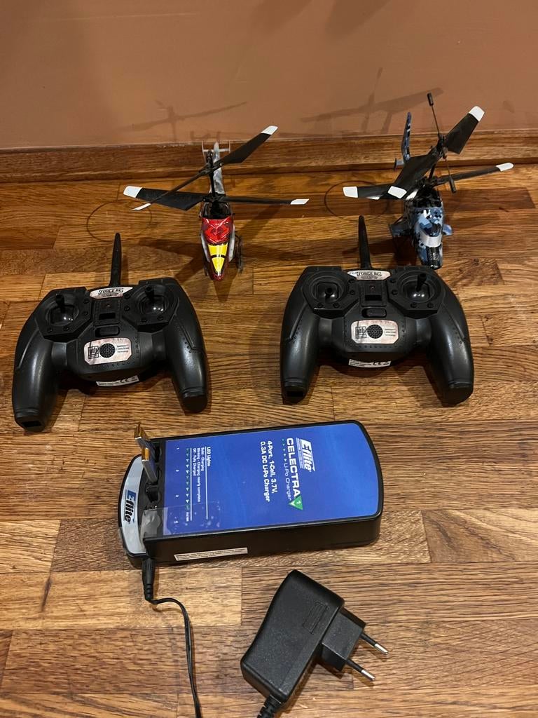 2x Battle RC Helikopters + 2 zenders met IR gevechtssysteem, Hobby en Vrije tijd, Modelbouw | Radiografisch | Helikopters en Quadcopters