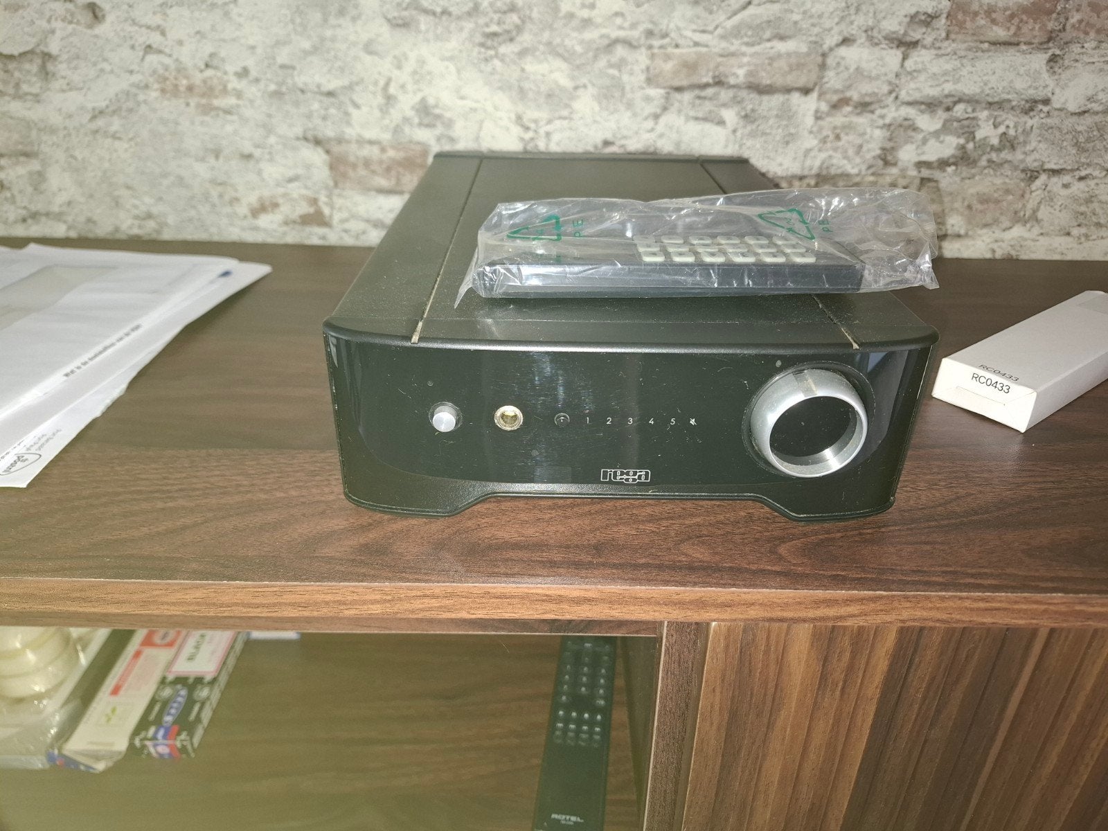 Rega Brio Versterker - Hoogwaardige Stereo Versterker, Ophalen of Verzenden, Zo goed als nieuw, Stereo, 120 watt of meer