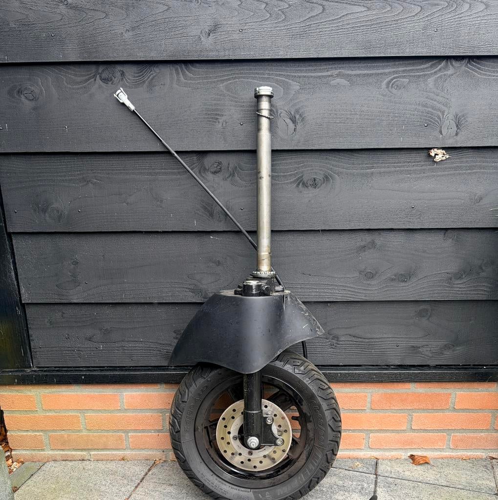 Motorvoorvork Piaggio Zip 100cc 4 takt, Ophalen of Verzenden, Zo goed als nieuw, Piaggio