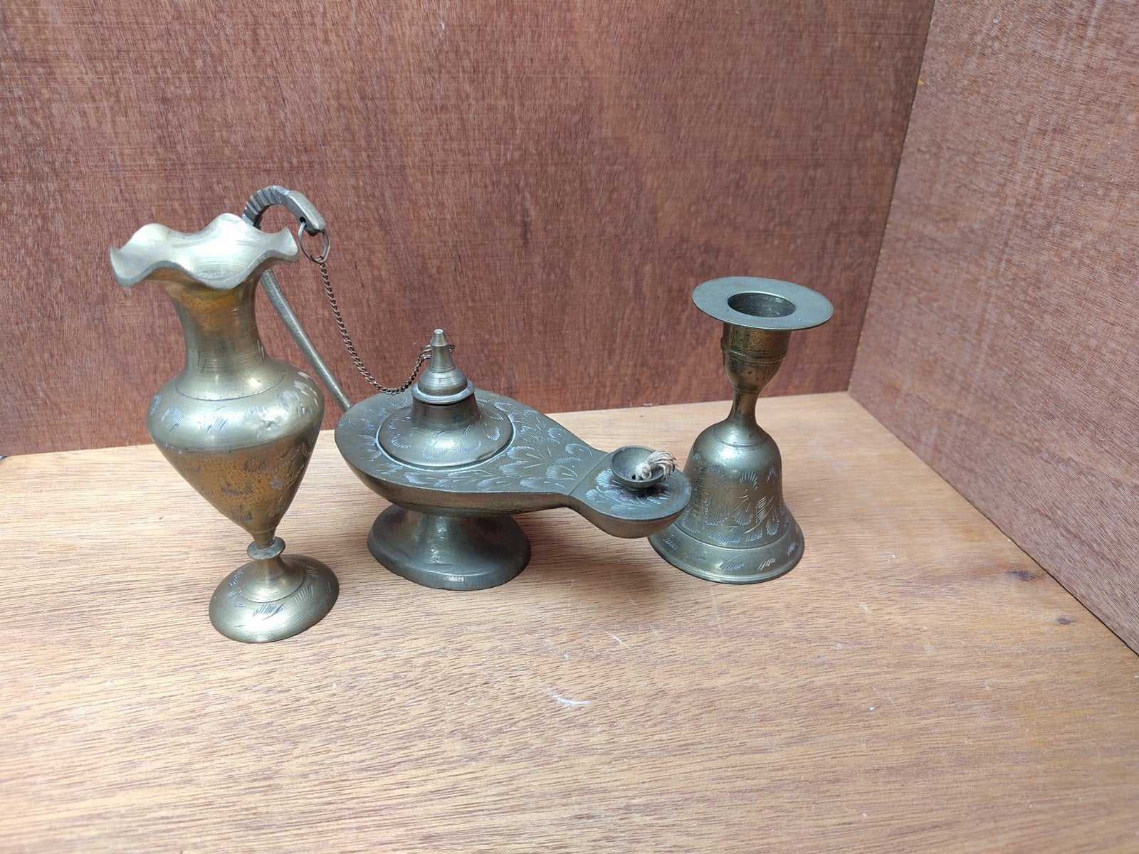 Set van 3 decoratieve items: kandelaar/tafelbel, olielamp, v, Ophalen of Verzenden