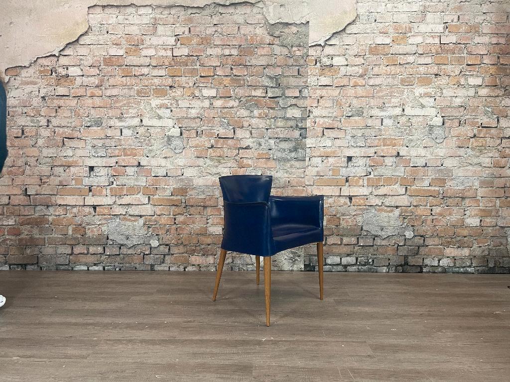 Matteo Grassi Vela blauw bij TheReSales, Huis en Inrichting, Stoelen, Ophalen, Blauw, Design, Zo goed als nieuw