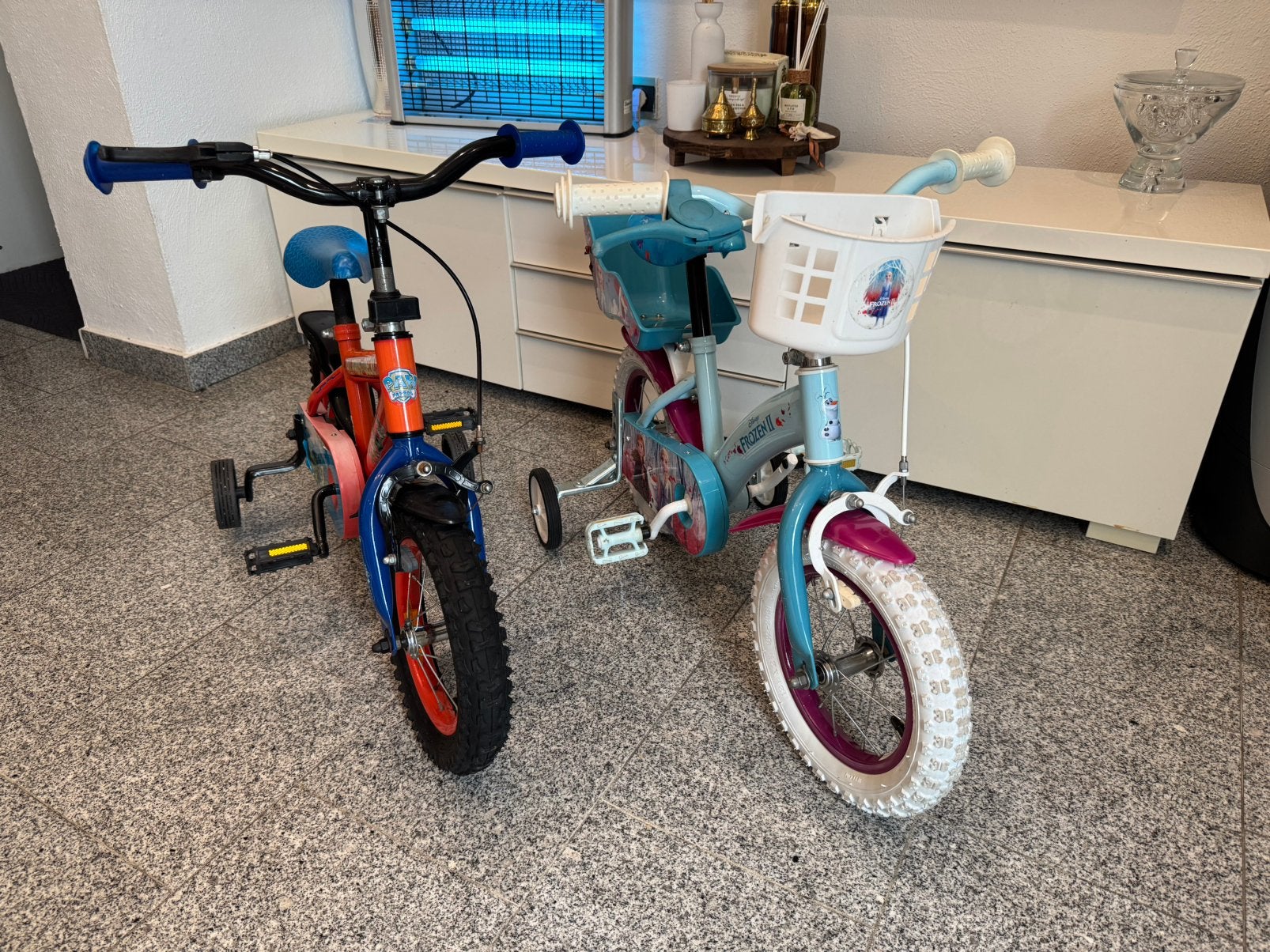2X kinderfietsen, Ophalen of Verzenden, Zo goed als nieuw, Minder dan 16 inch, Zijwieltjes