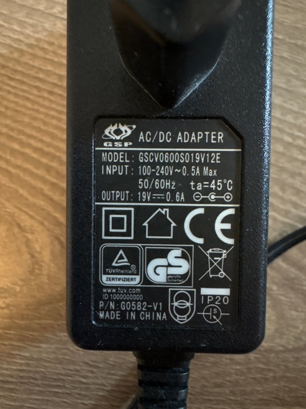 Adapter 19 volt medion met laadstation, Ophalen, Overige merken, Gebruikt, Oplaadstation