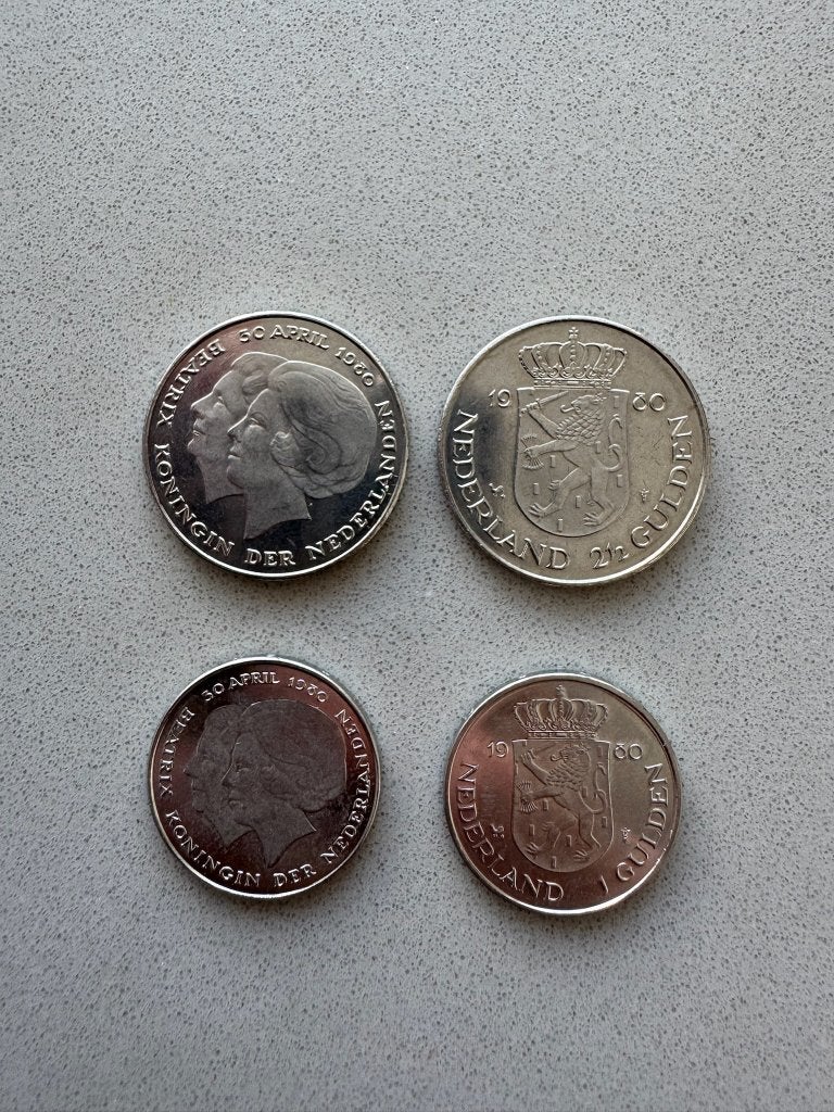 2x rijksdaalder, 2x gulden “dubbele kop”, Ophalen of Verzenden, Koningin Juliana, 2½ gulden, Setje