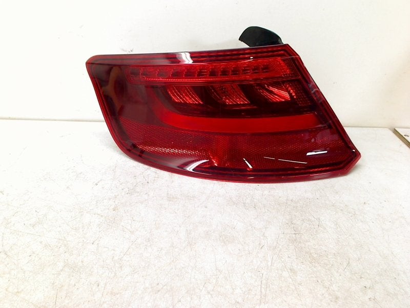Achterlicht Links led Audi A3 Sportback (8VA/8VF) 8v4945095a, Gebruikt, Auto-Union-Straße  1, Ingolstadt 85057, , Duitsland, Info@audi.de