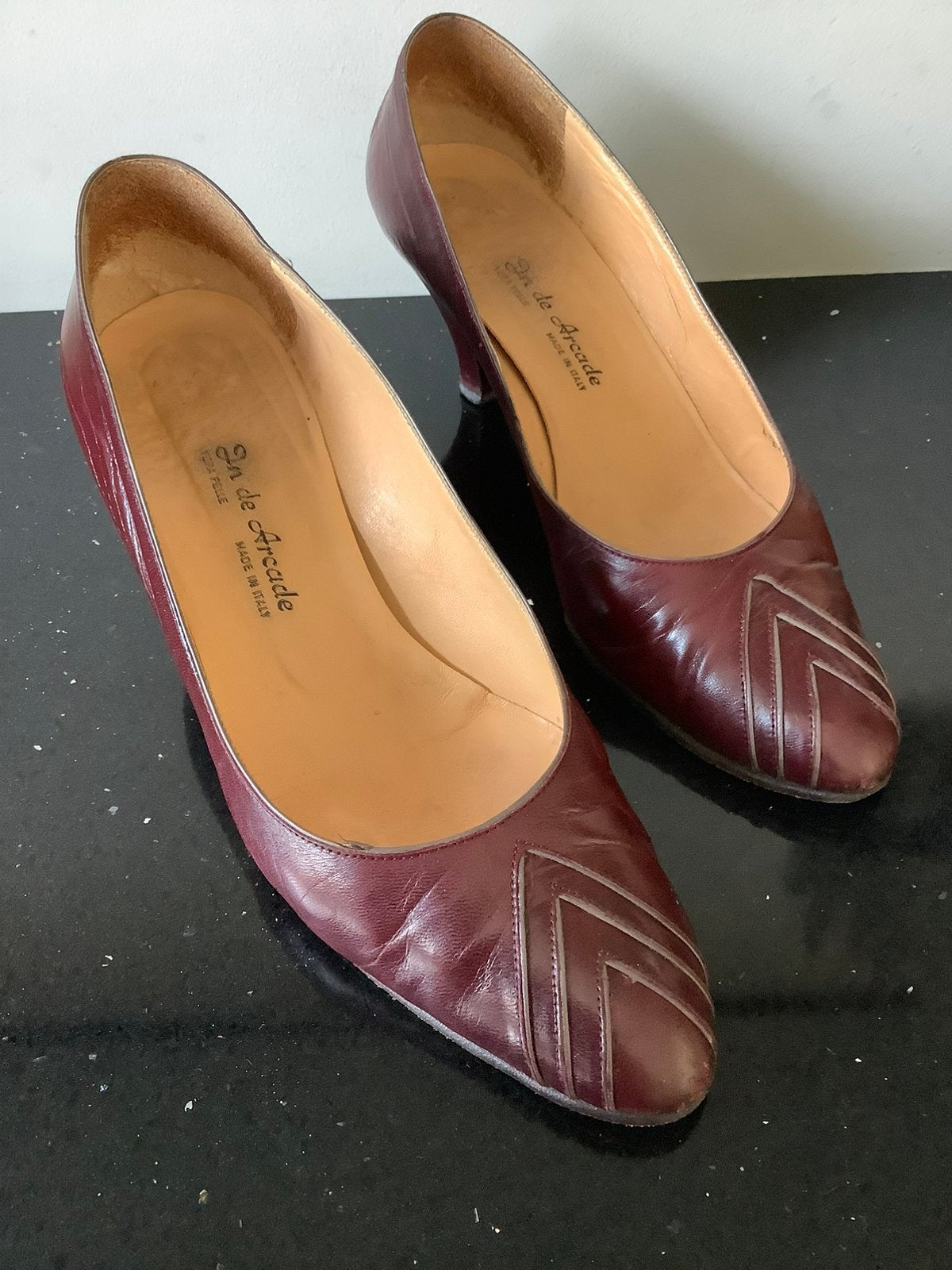 In de Arcade Vera Pelle pumps Italië, Kleding | Dames, Schoenen, Pumps, Ophalen of Verzenden, Zo goed als nieuw, In de Arcade Vera Pelle