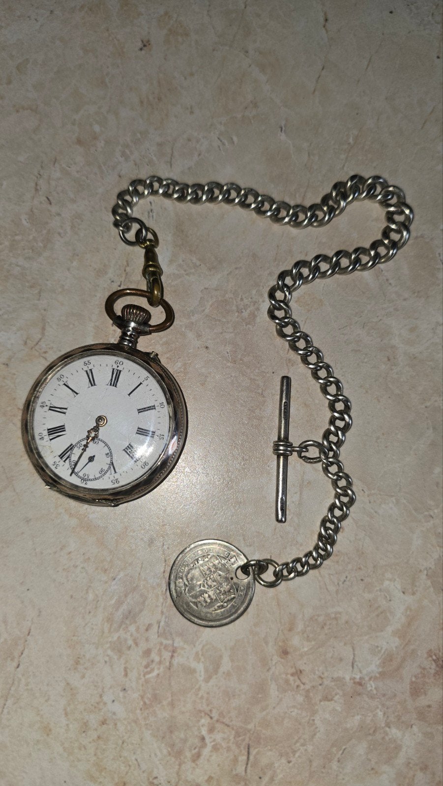 goed werkend horloge met zilveren kast en ketting, Overige merken, Staal, Verzenden, Zo goed als nieuw
