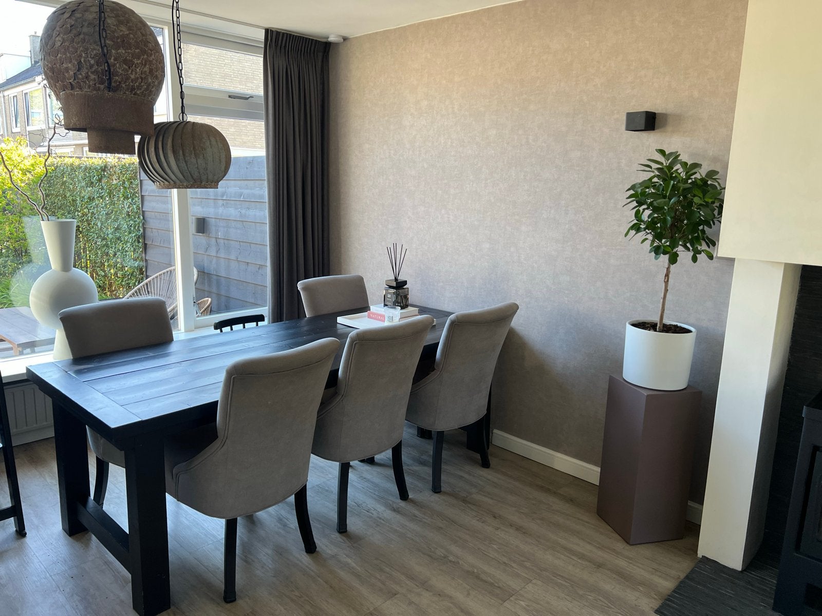 Zwart gebeitste eettafel - 220x90 cm, Huis en Inrichting, Tafels | Eettafels, Ophalen, Gebruikt, 200 cm of meer, 50 tot 100 cm
