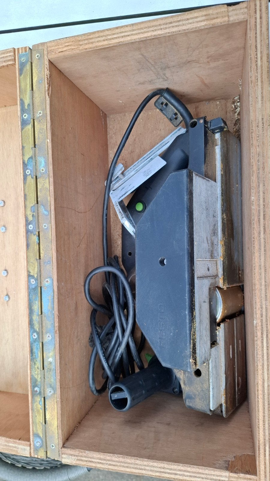 Festool schaafmachine in houten kist, Ophalen
