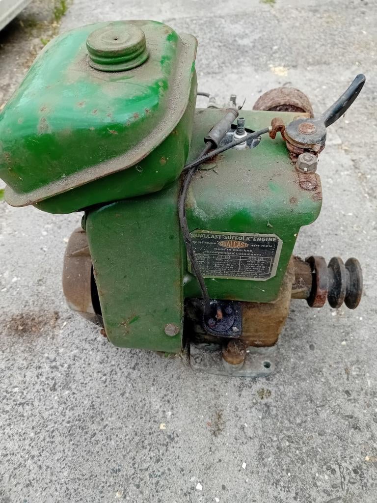 Moter van de zitmaaier, Doe-het-zelf en Verbouw, Motoren, Ophalen of Verzenden