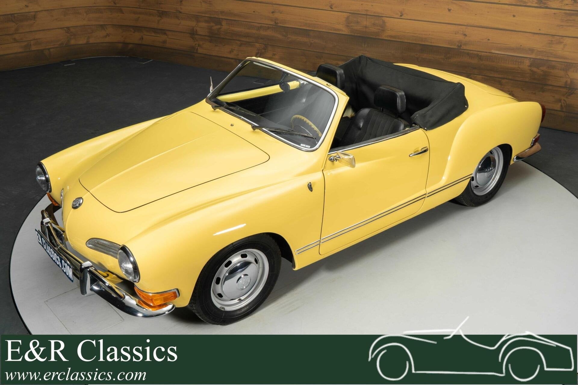 Volkswagen Karmann Ghia Cabriolet | 1971, Zwart, Cabriolet, Bedrijf, Handgeschakeld