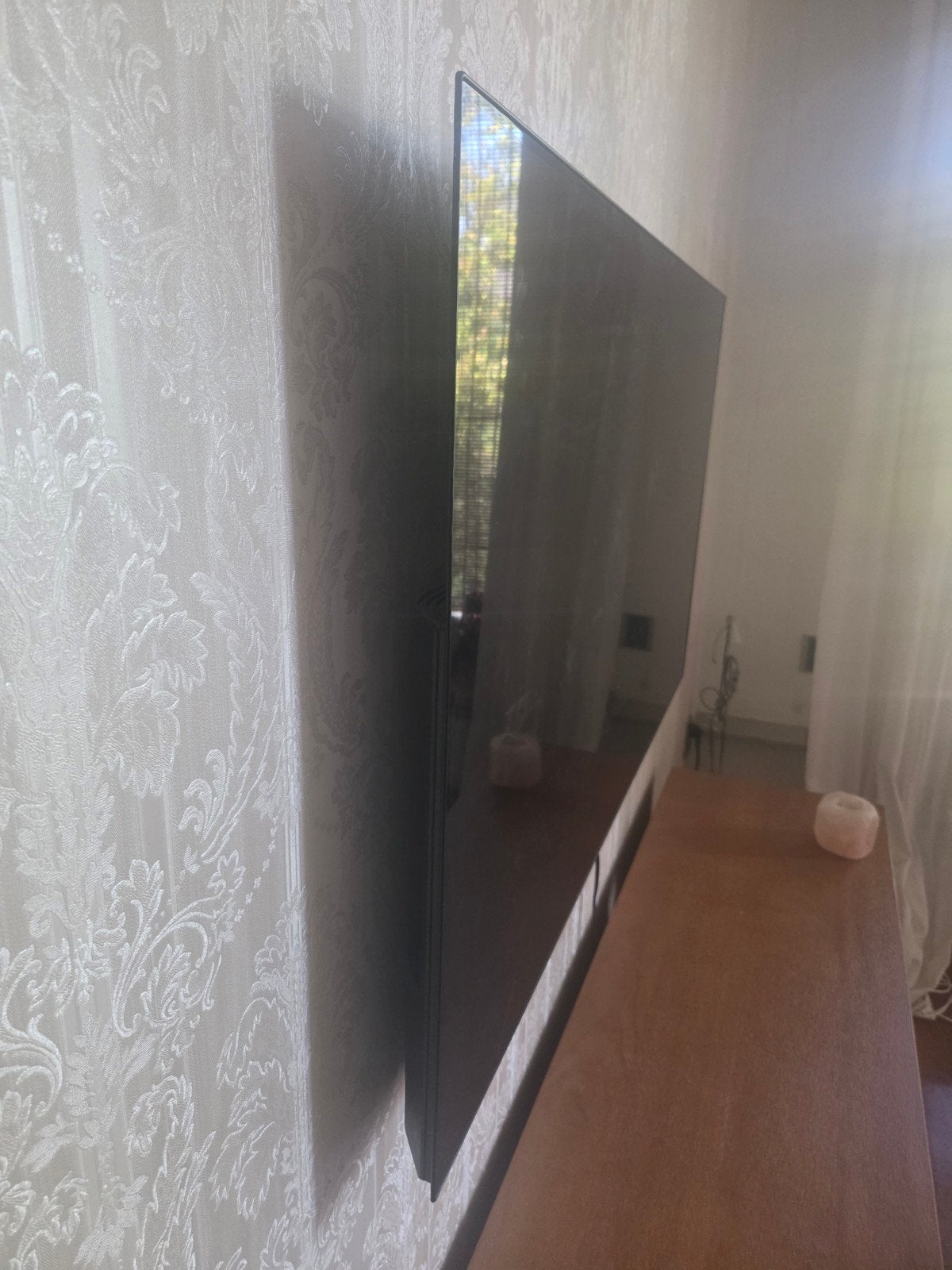 LG OLED48A16LA 48 inch OLED TV - Zo goed als nieuw