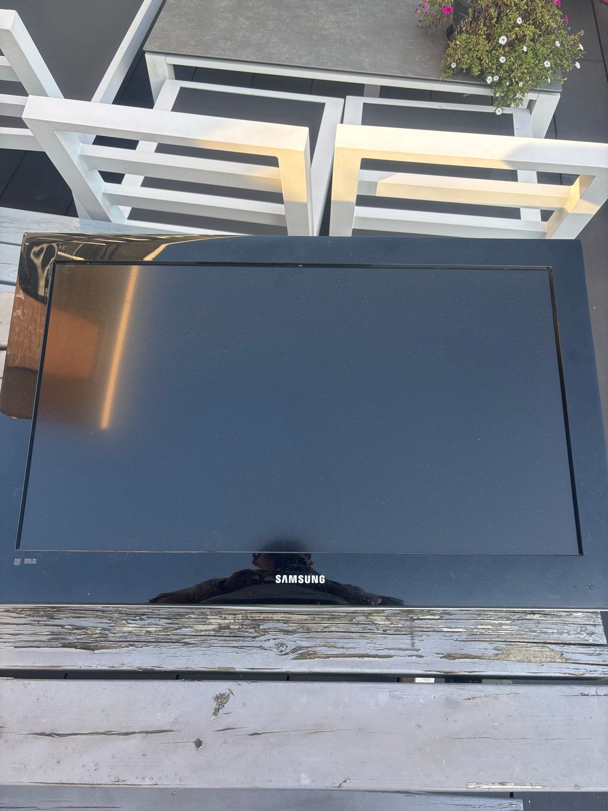 Samsung LE32A552P3R (incl Voet) Full HD LCD TV