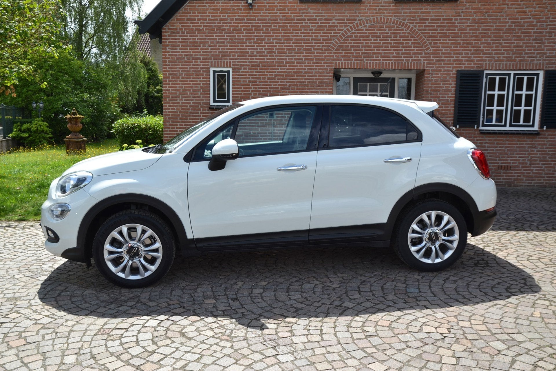 Fiat 500 X 1.6 PopStar - Airco - Navigatie+Camara - Cruise c, Voorwielaandrijving, Gebruikt, 4 cilinders, 500X