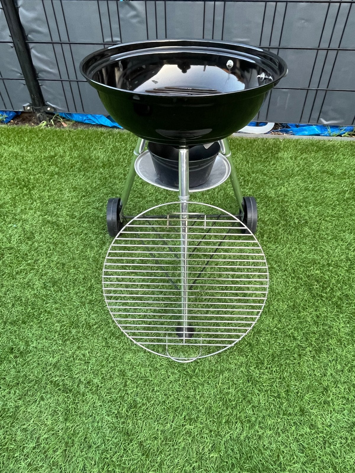BBQ Weber Compact Kettle ø 47 cm, Ophalen, Zo goed als nieuw