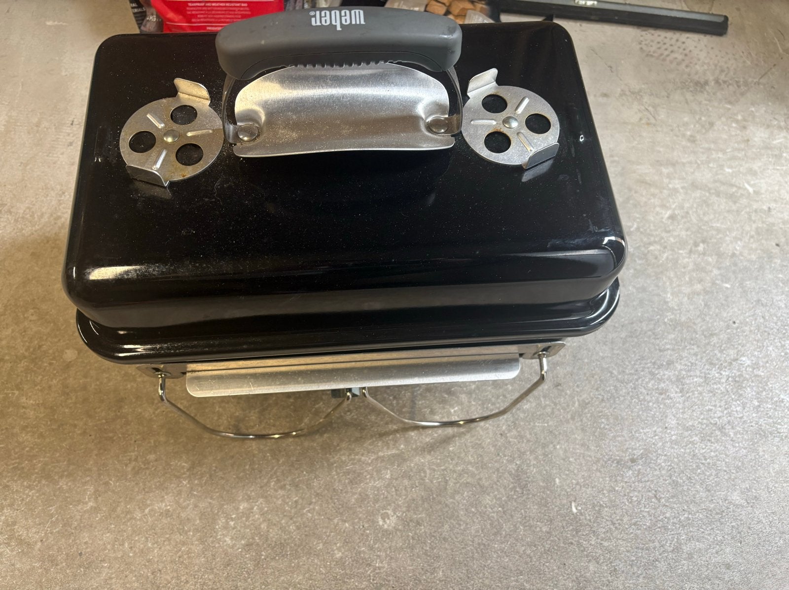 Weber Go-Anywhere Houtskoolbarbecue - Draagbaar en Compact, Ophalen, Gebruikt